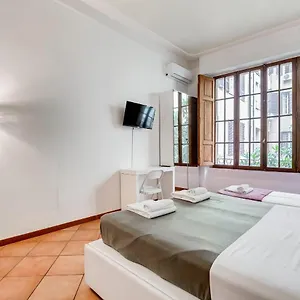 Apartment Vatican Germanico 107, Rome