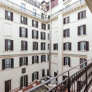 Apartment Tritone Minimal, Rome